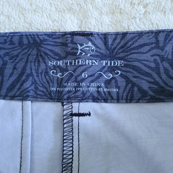 Southern Tide🐟 Printed Performance Collection Shorts - NWT - Picture 3 of 14